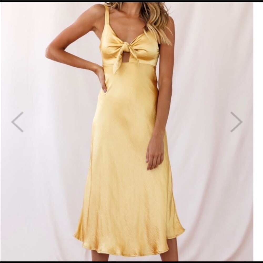 Selfie Leslie Perfect Day Satin Silk Midi Dress